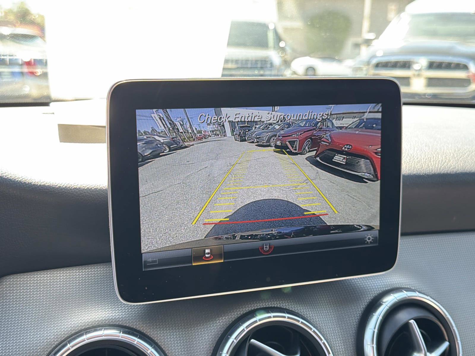 Used 2019 Mercedes-Benz CLA 250 image 28