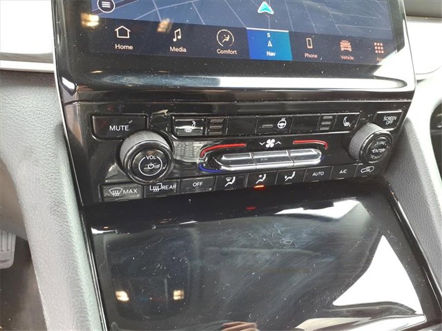 Used 2022 Jeep Grand Cherokee L Limited image 14