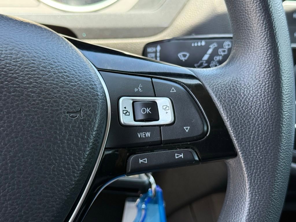 Used 2019 Volkswagen Tiguan S FWD image 18