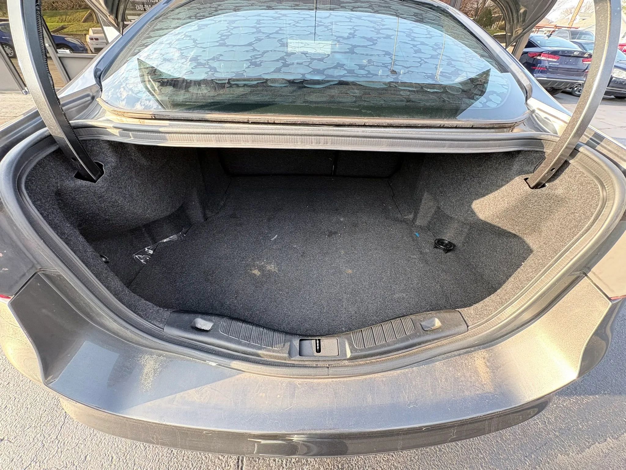 Used 2017 Ford Fusion SE image 16