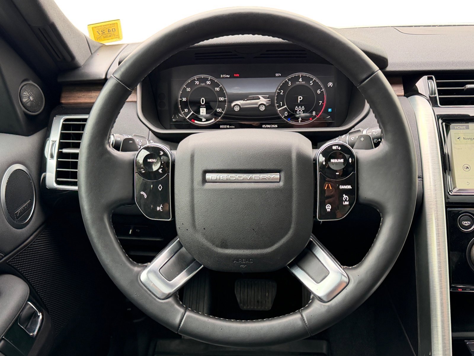 Used 2019 Land Rover Discovery HSE AWD/4WD image 11
