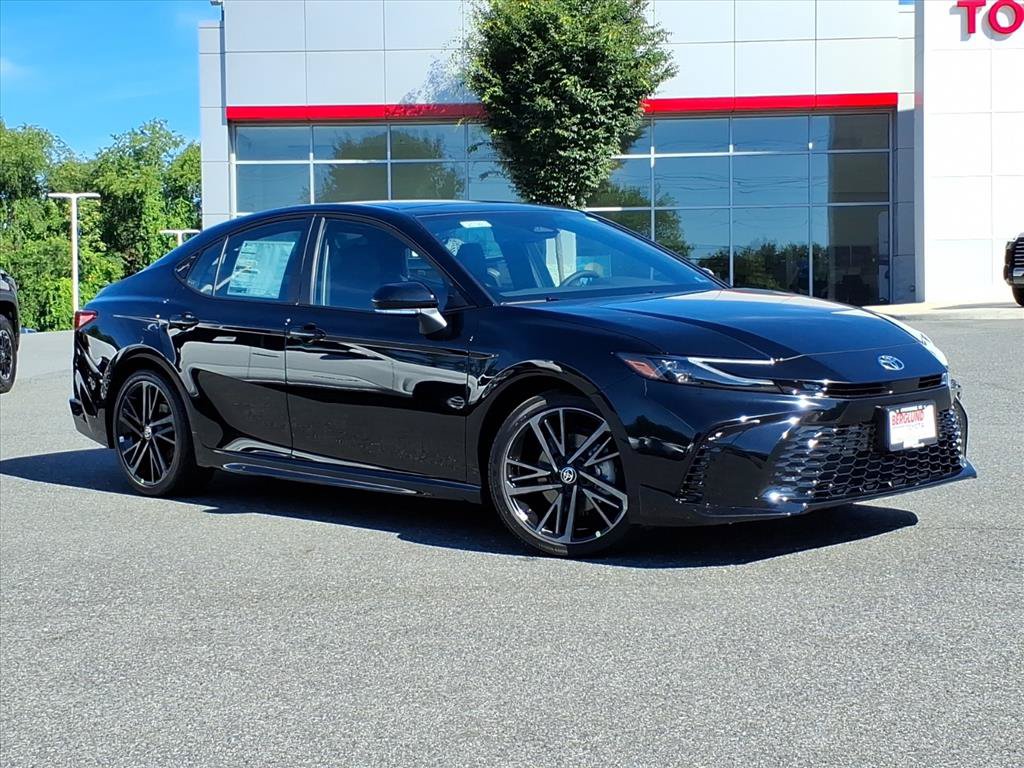 New 2026 Toyota Camry XSE FWD image 2