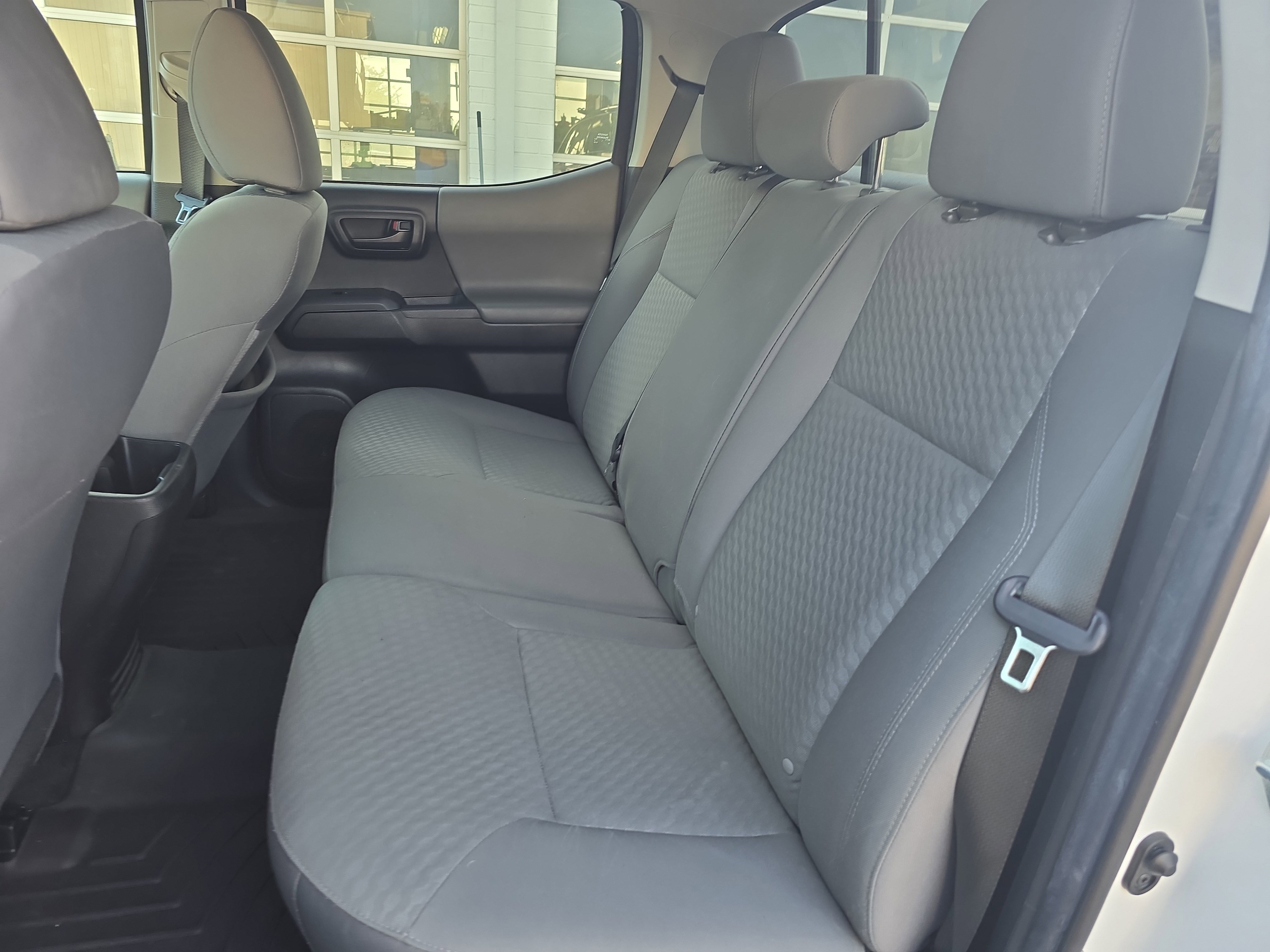 Used 2023 Toyota Tacoma SR AWD/4WD image 13