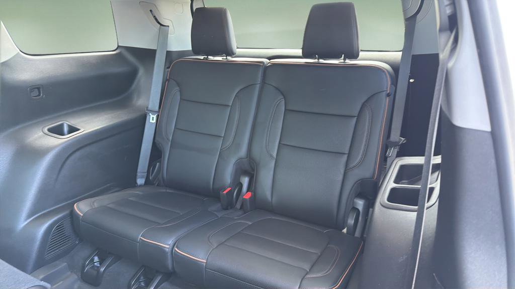 Used 2023 GMC Acadia AT4 w/ Technology Package image 20