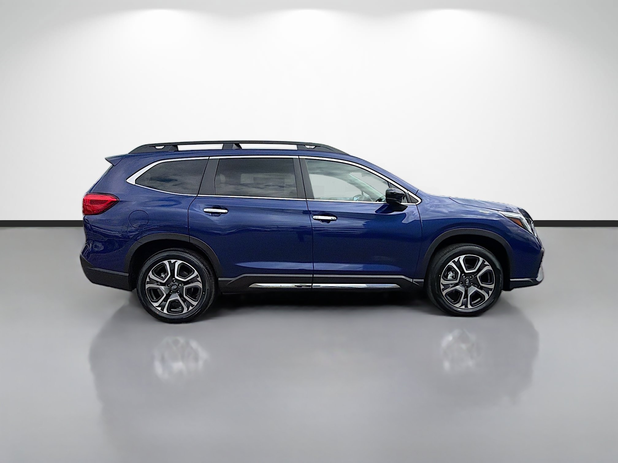 New 2026 Subaru Ascent Touring AWD/4WD image 2