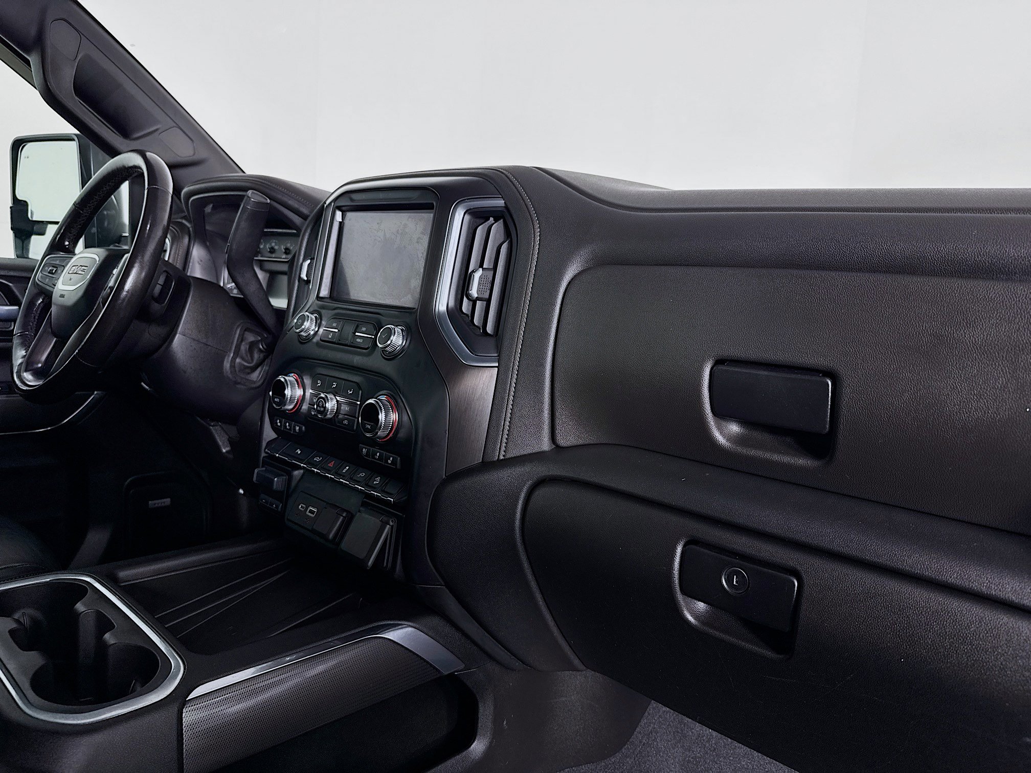 Used 2021 GMC Sierra 2500 AT4 w/ AT4 Preferred Package image 28