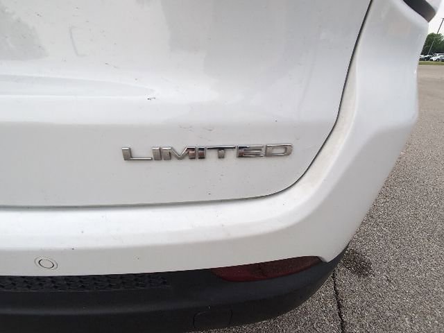 Used 2025 Jeep Compass Limited AWD/4WD image 5