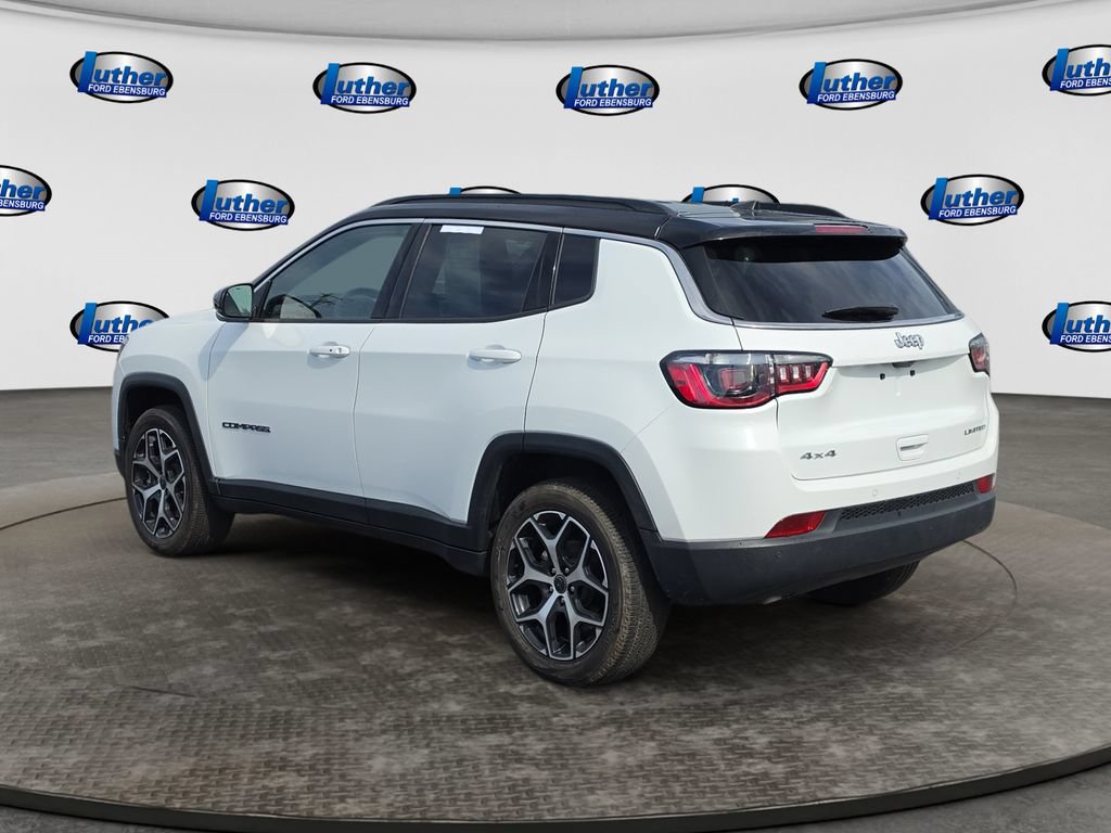 Used 2026 Jeep Compass Limited AWD/4WD image 3