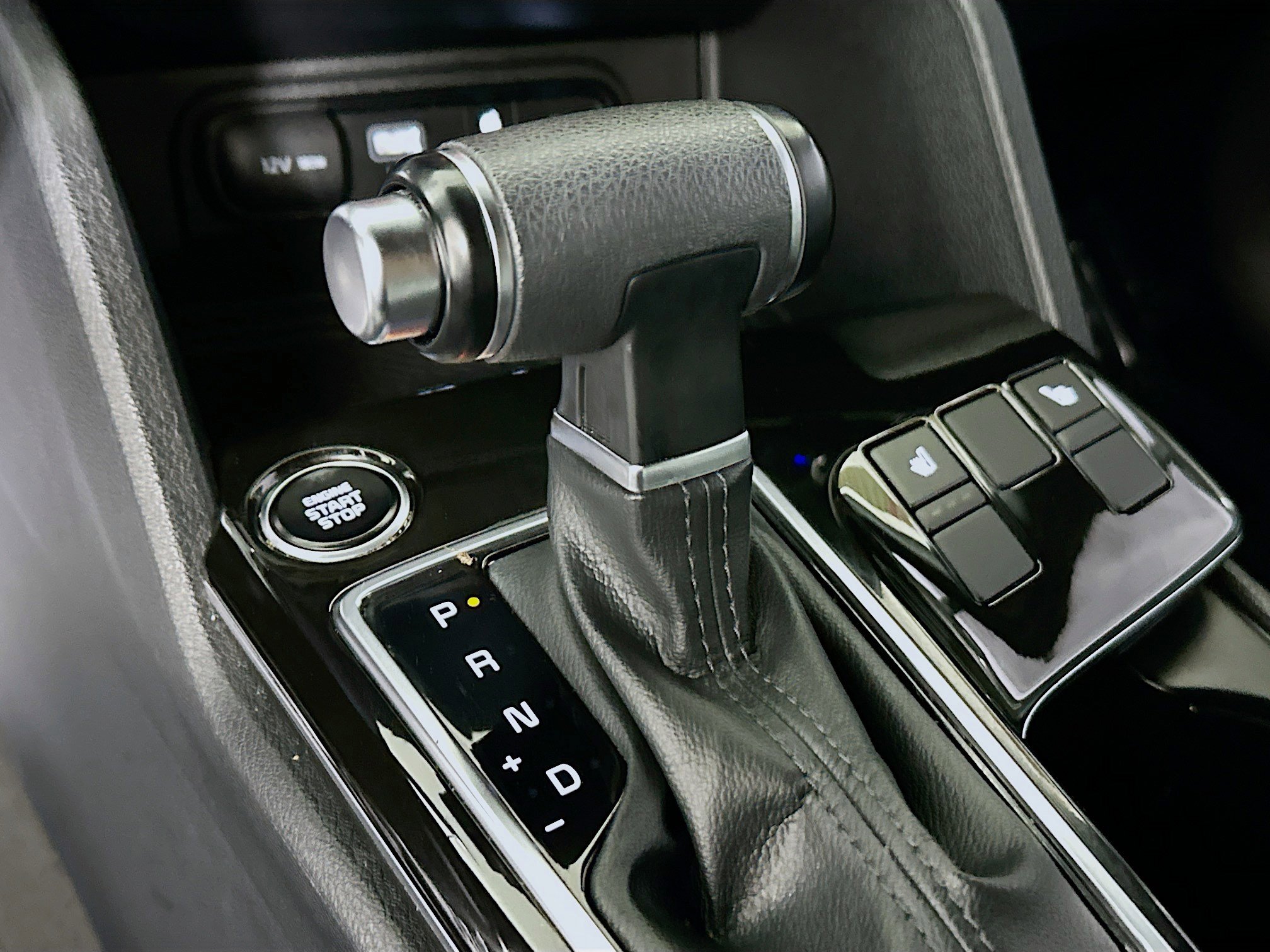 Used 2023 Kia Sportage X-Line w/ X-Line Premium Package image 21