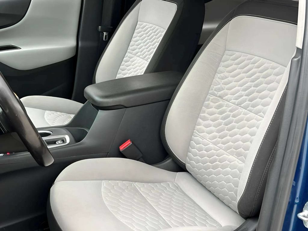 Used 2019 Chevrolet Equinox LT w/ Driver Convenience Package FWD image 7