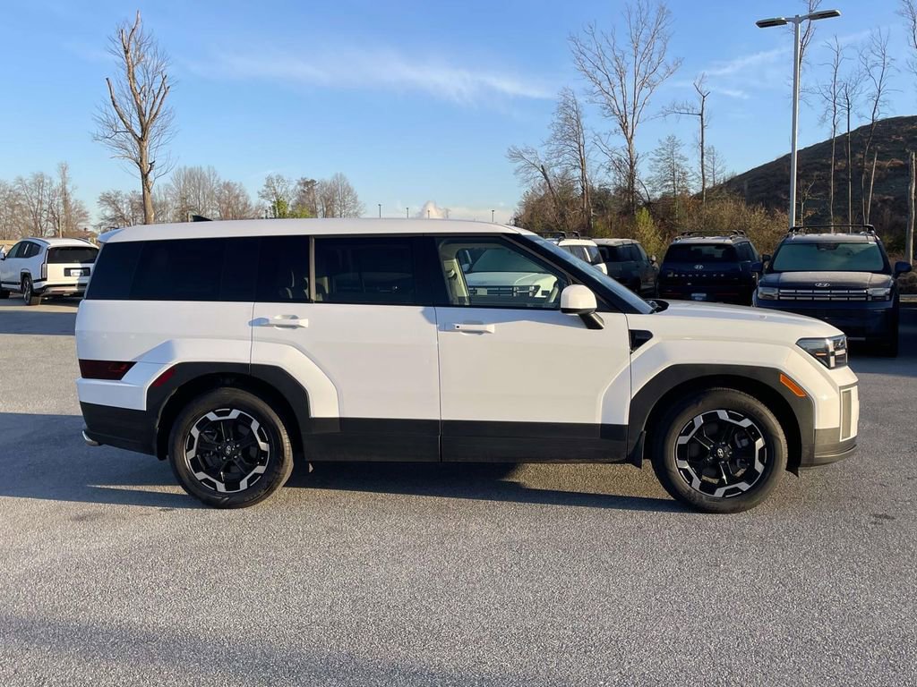 Used 2025 Hyundai Santa Fe SE image 28