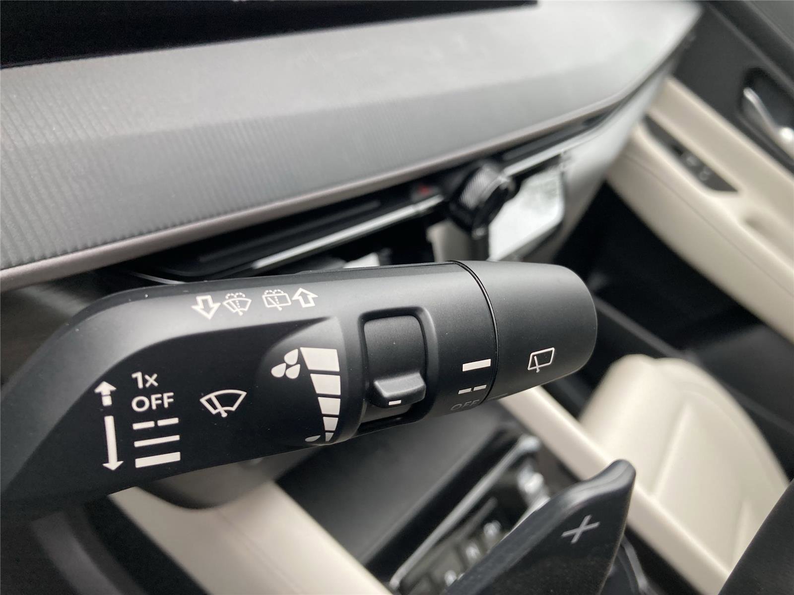 New 2025 Nissan Murano SV image 23