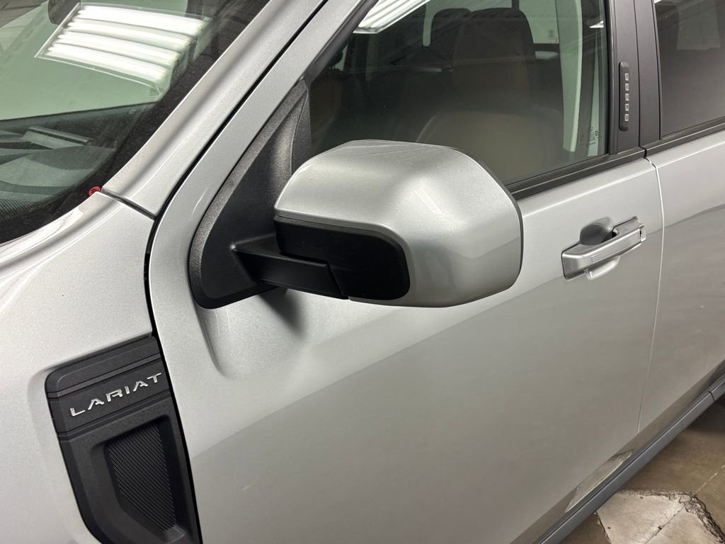 Used 2022 Ford Maverick Lariat w/ Lariat Luxury Package image 12