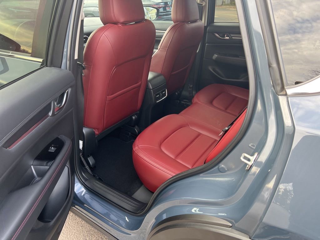 Used 2022 MAZDA CX-5 Carbon Edition image 9
