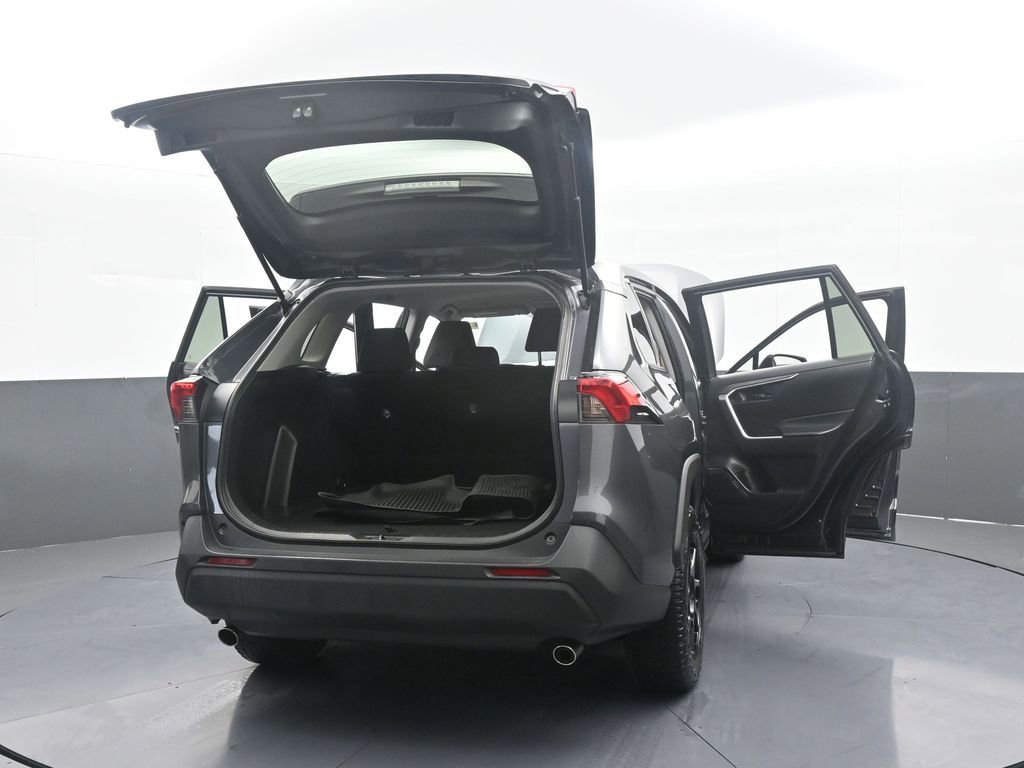 Used 2023 Toyota RAV4 LE image 70