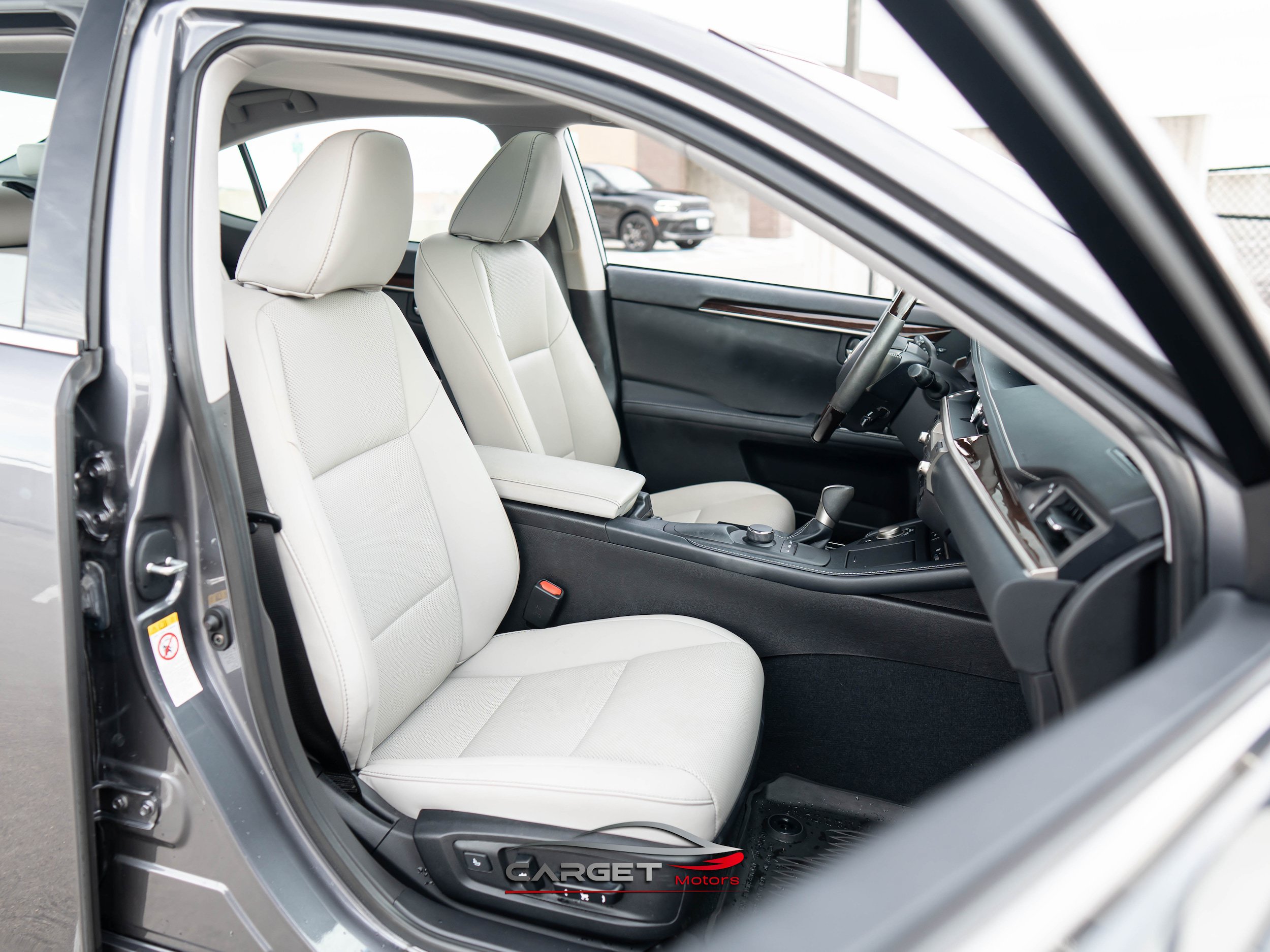 Used 2018 Lexus ES 350 w/ Premier Package FWD image 17