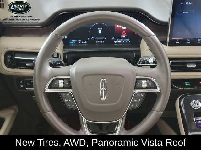 Used 2022 Lincoln Nautilus Reserve image 26