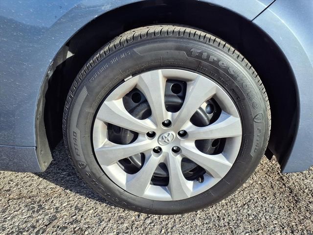 Used 2025 Toyota Corolla LE image 41