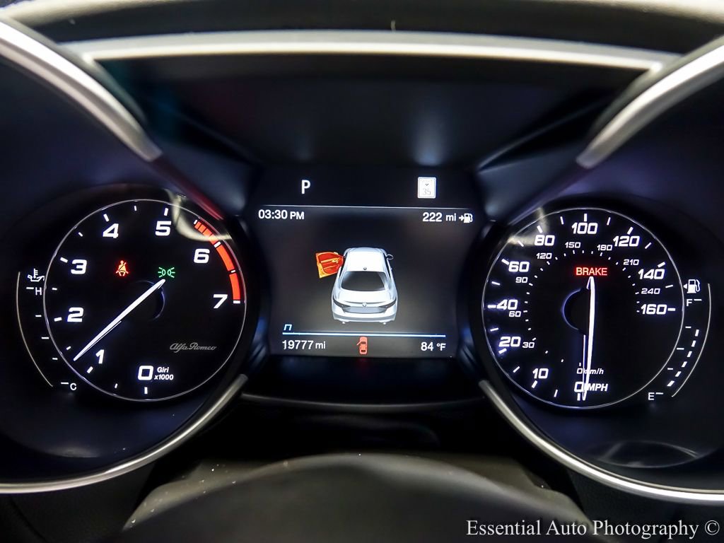 Used 2023 Alfa Romeo Giulia Veloce image 20