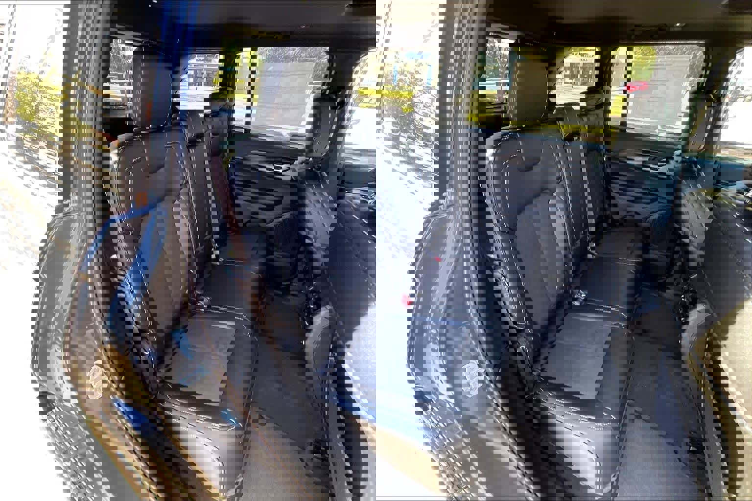 New 2025 Jeep Grand Cherokee Laredo image 21