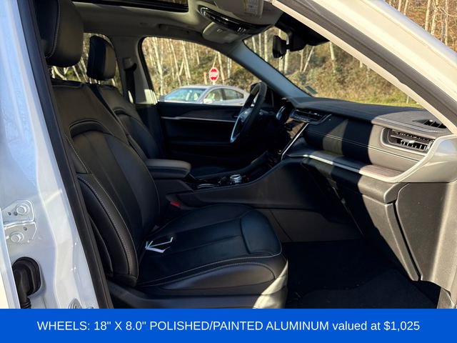 Used 2023 Jeep Grand Cherokee L Limited w/ Luxury Tech Group II image 9