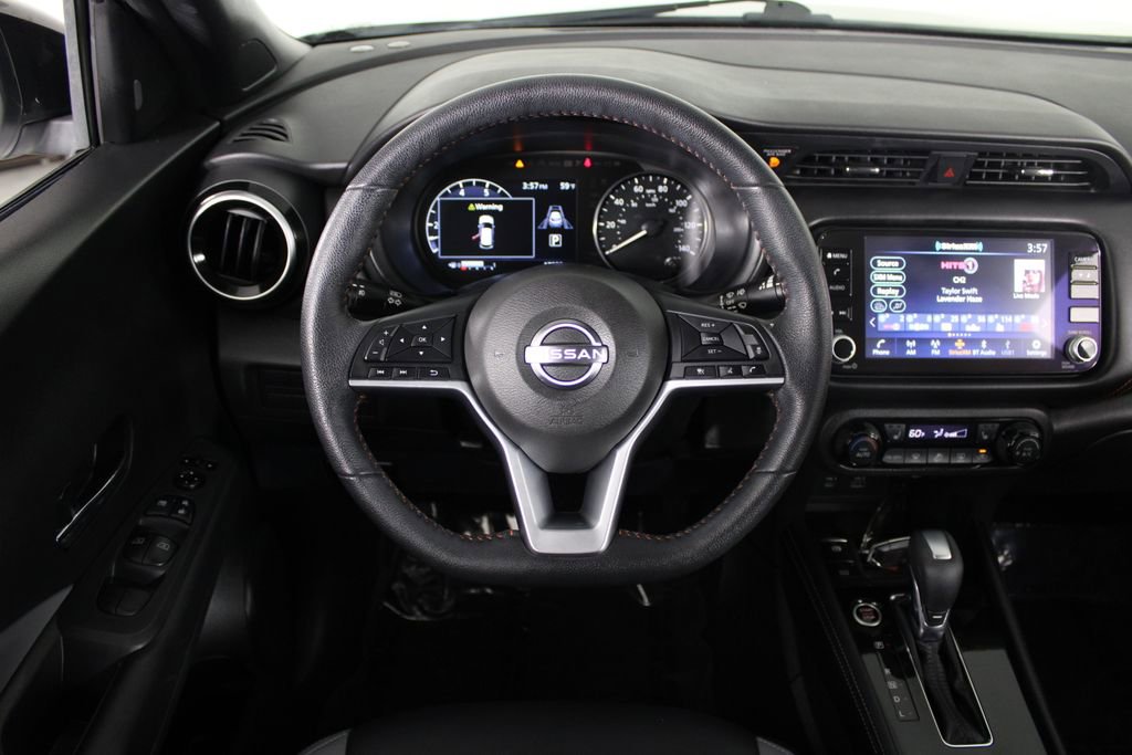 Certified 2023 Nissan Kicks SR w/ SR Premium Package image 9