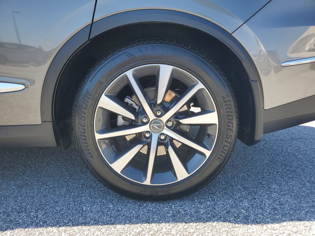 Certified 2026 Acura MDX w/ Technology Package FWD image 11
