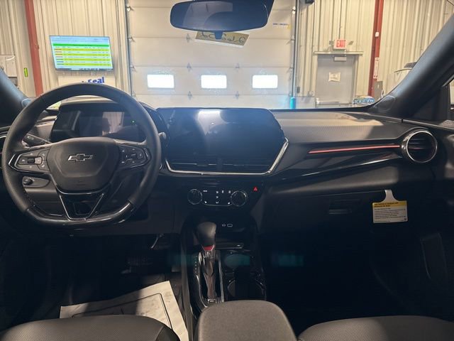 New 2026 Chevrolet Trax RS w/ Sunroof Package image 25