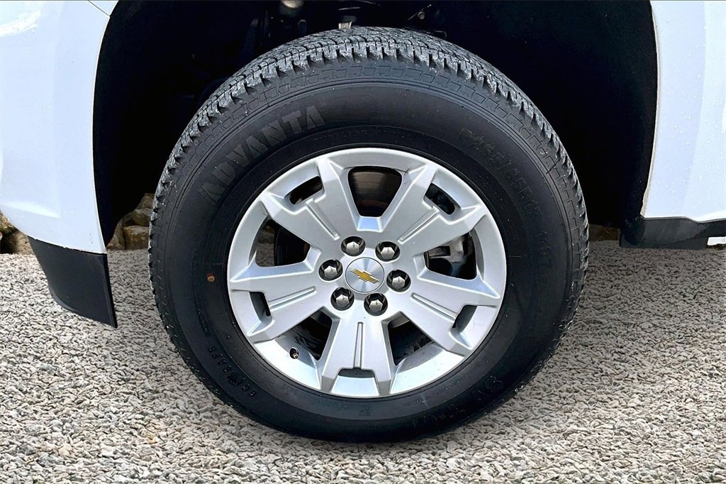 Used 2022 Chevrolet Colorado LT w/ Safety Package image 8