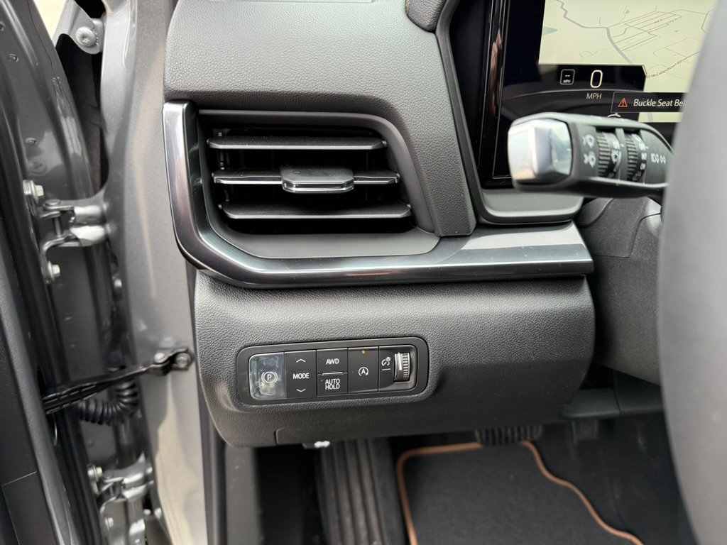 New 2026 GMC Terrain AT4 w/ Convenience Package III image 14