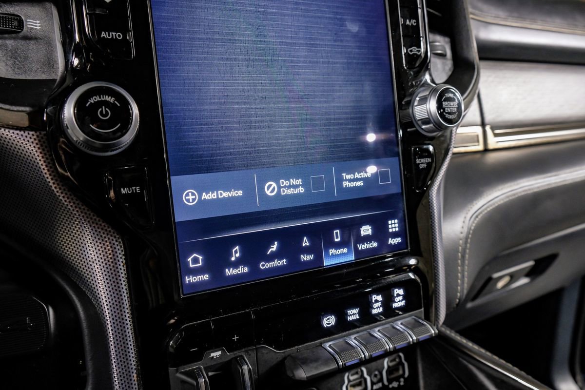 Used 2022 RAM 2500 Limited image 25