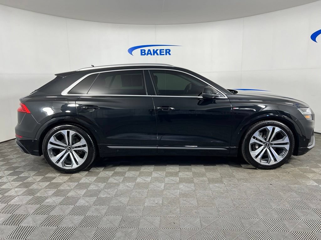 Used 2022 Audi Q8 Prestige AWD/4WD image 7