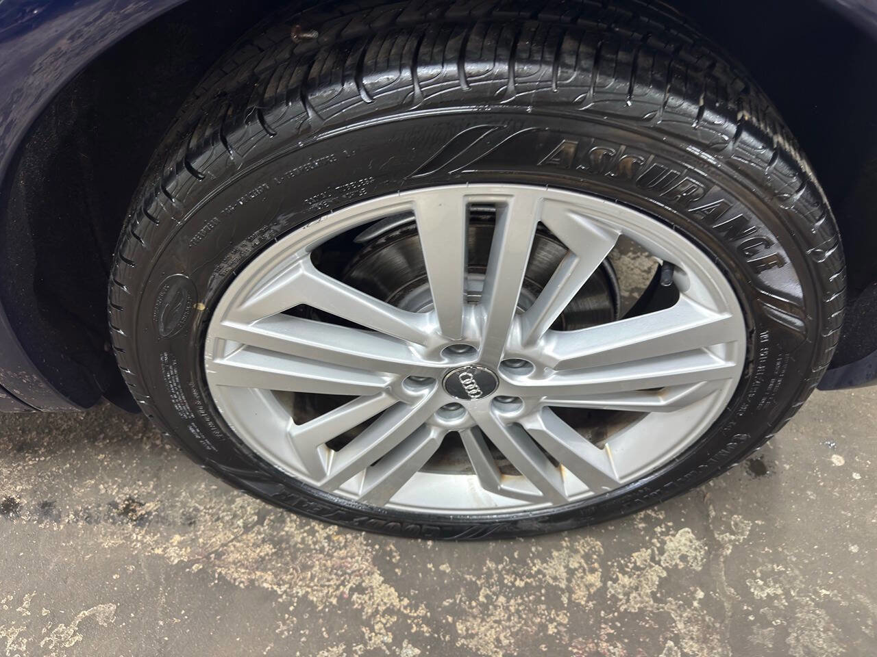 Used 2018 Audi Q5 2.0T Premium Plus w/ Premium Plus Package AWD/4WD image 8
