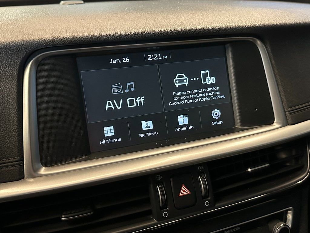 Used 2020 Kia Optima LX image 12