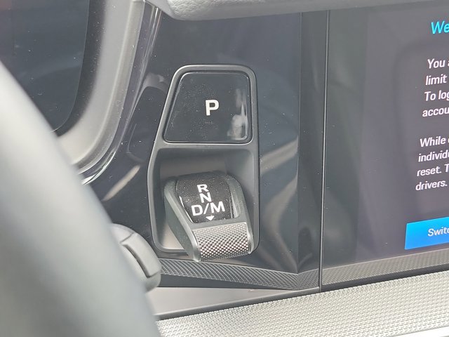 Certified 2024 Porsche Cayenne image 32