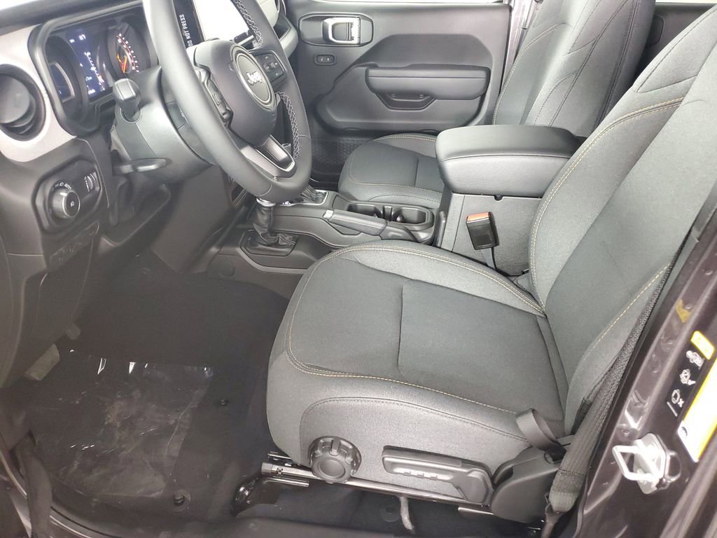 New 2026 Jeep Wrangler Unlimited Sport AWD/4WD image 11