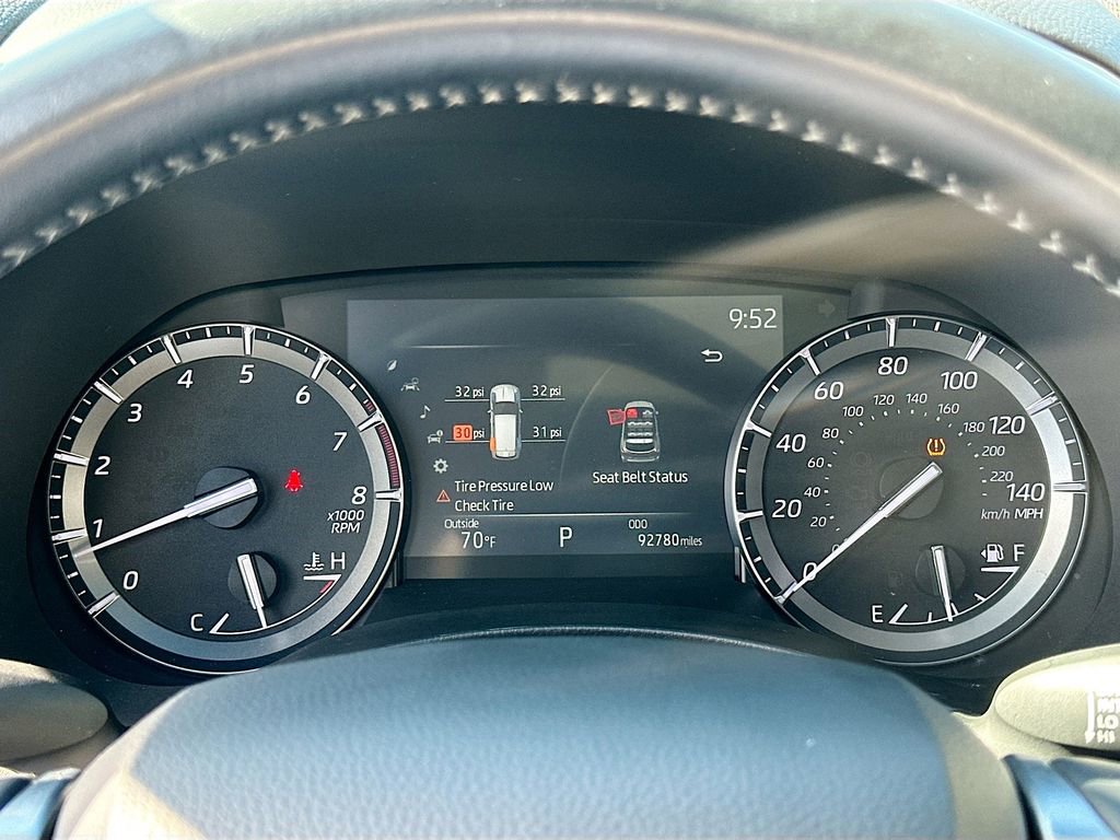 Used 2020 Toyota Highlander Limited image 9