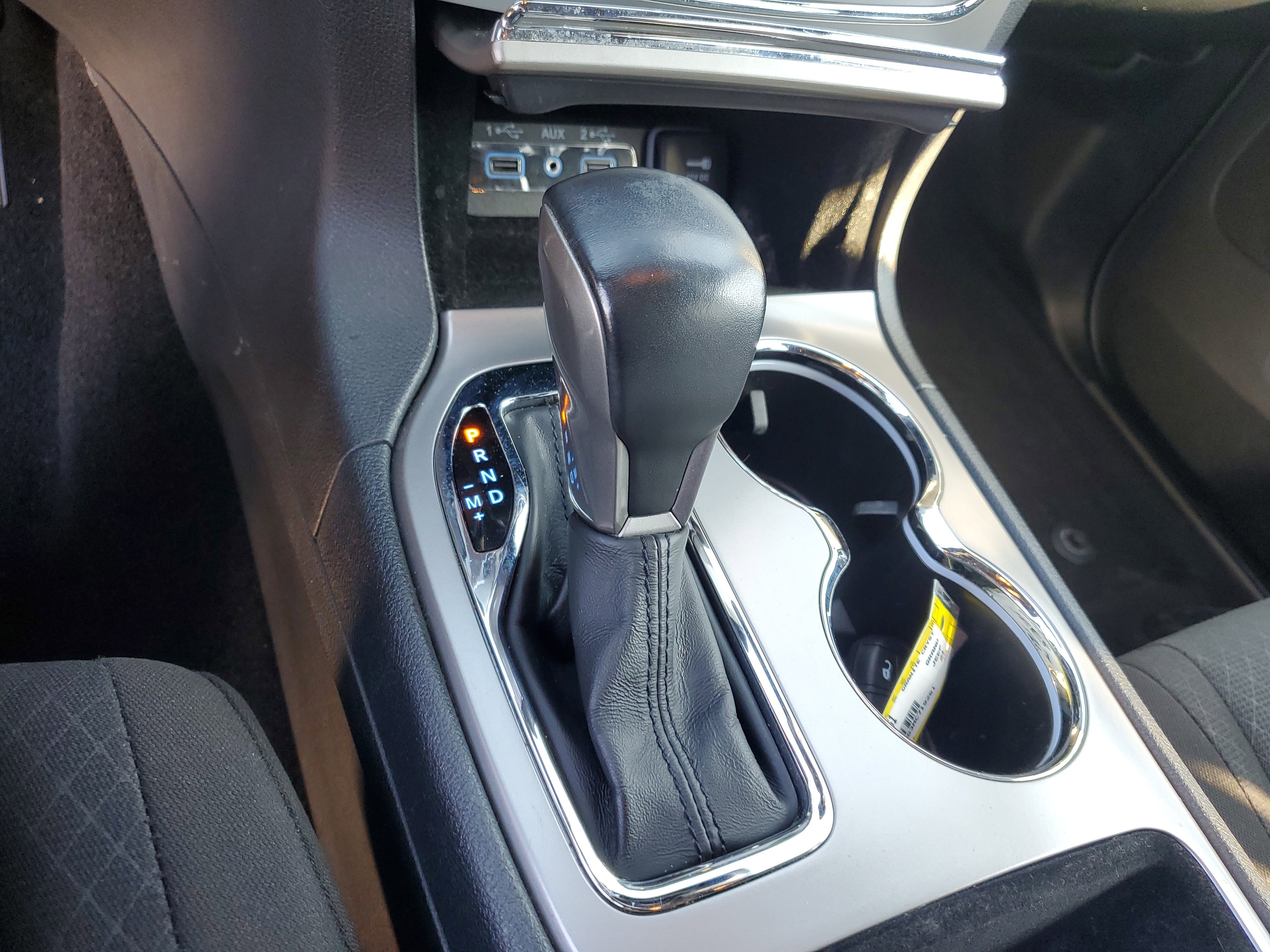 Used 2021 Jeep Grand Cherokee Laredo image 24