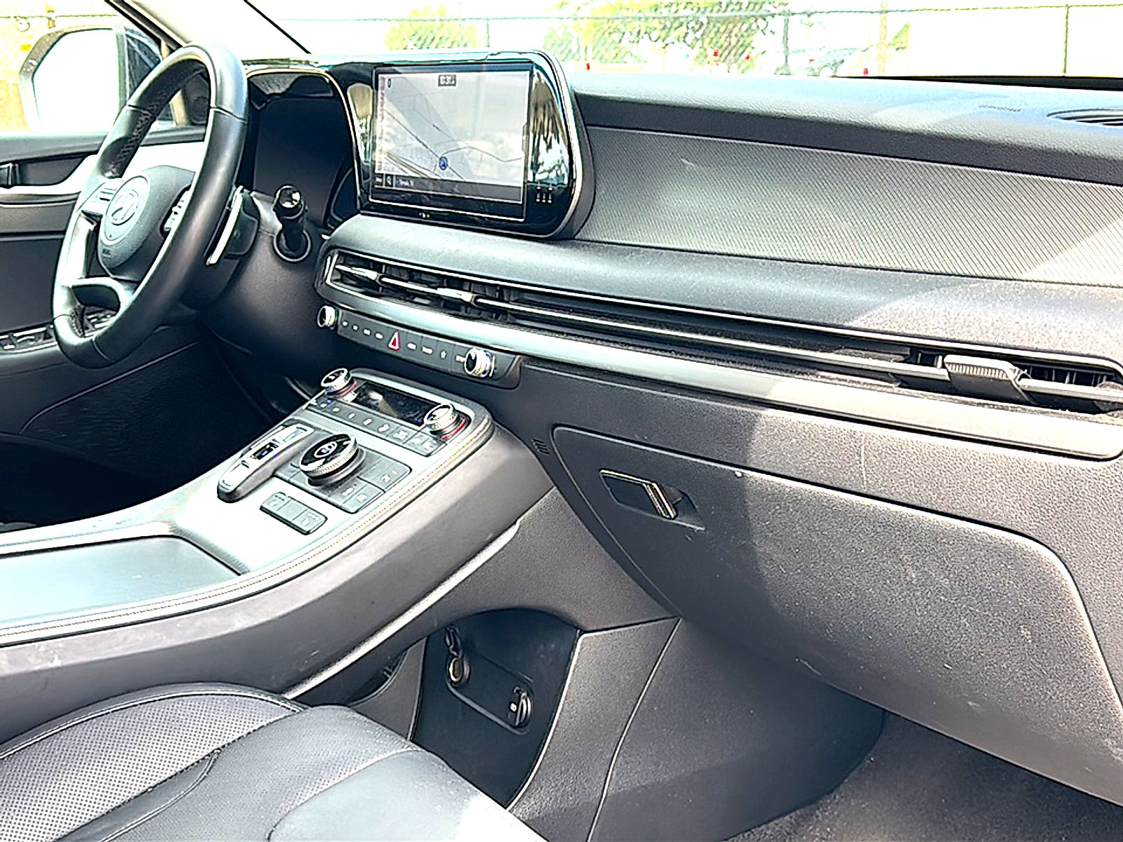 Used 2025 Hyundai Palisade SEL FWD image 23