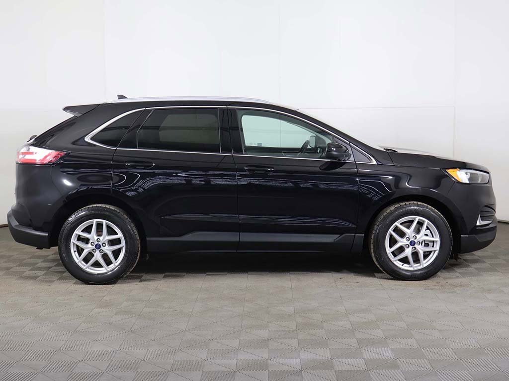 Used 2022 Ford Edge SEL w/ Convenience Package image 16
