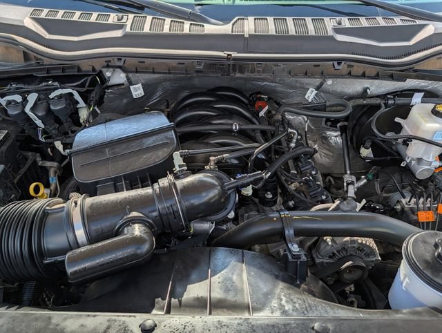 Used 2022 Ford F250 Lariat w/ Lariat Value Package AWD/4WD image 32