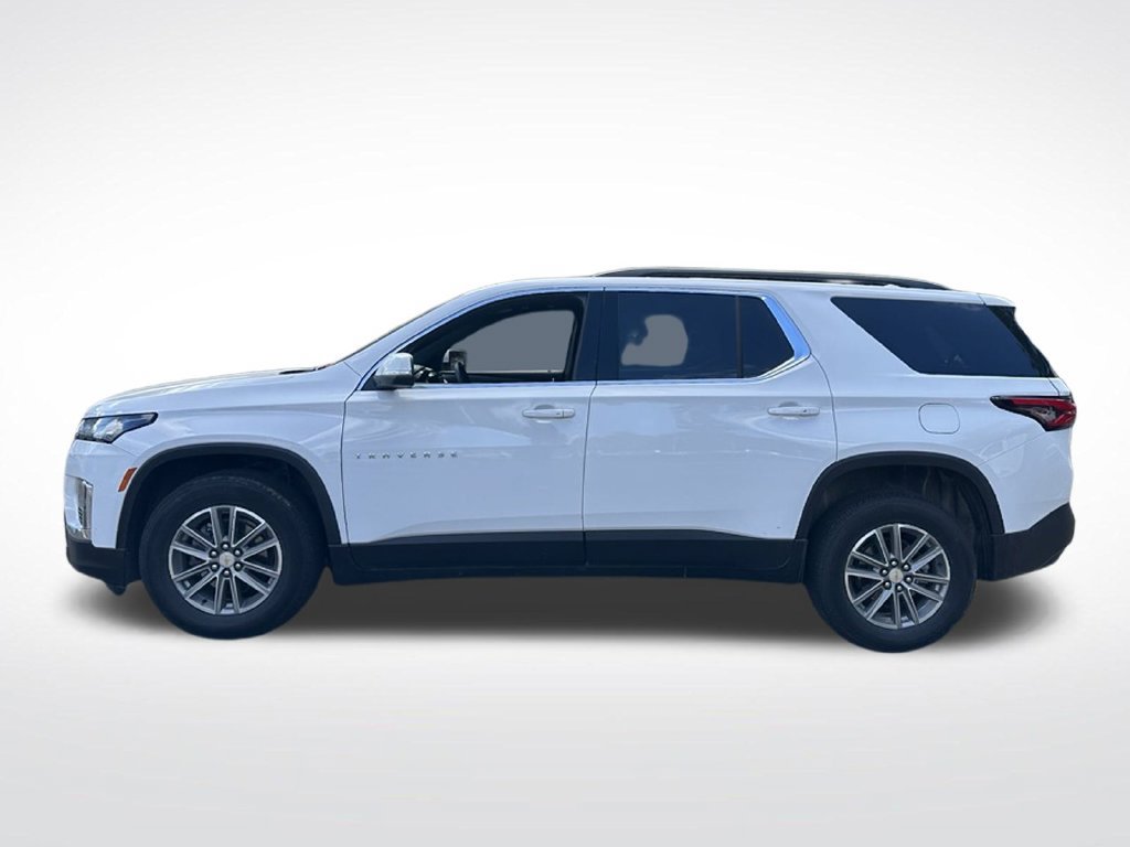 Used 2023 Chevrolet Traverse LT FWD image 2