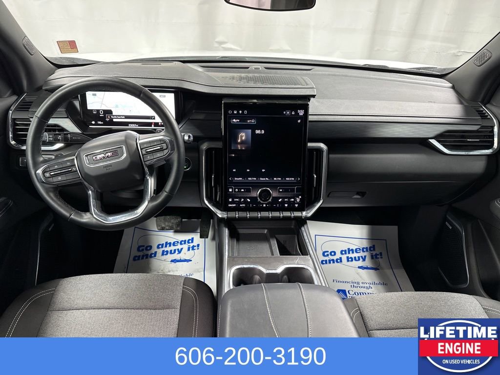 Used 2025 GMC Acadia Elevation image 14