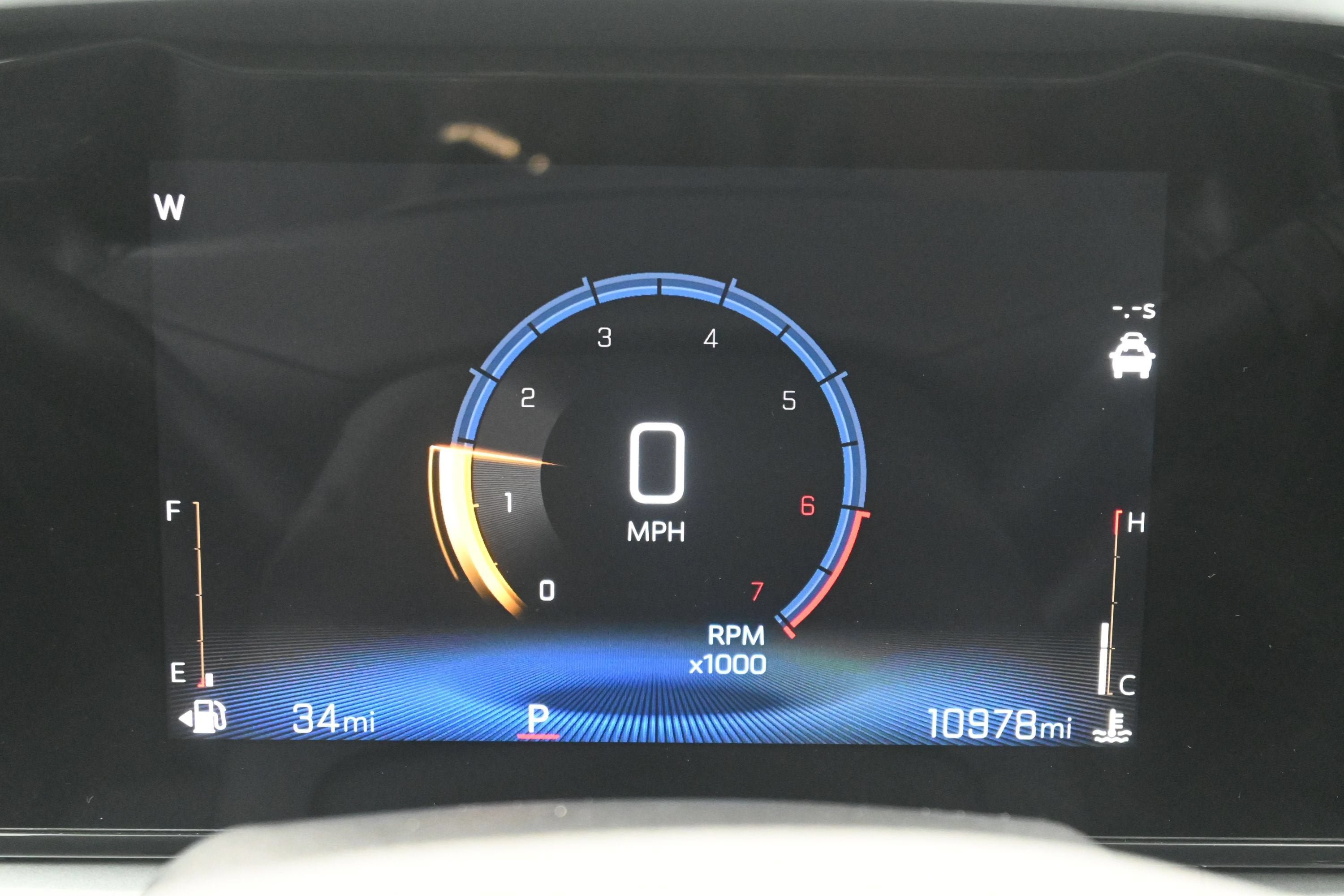 Used 2024 Chevrolet Trax LT FWD image 12