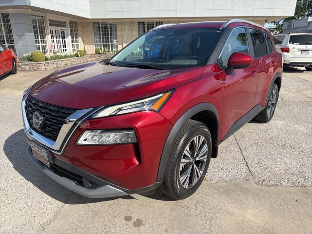 Used 2023 Nissan Rogue SV w/ SV Premium B Package FWD image 2
