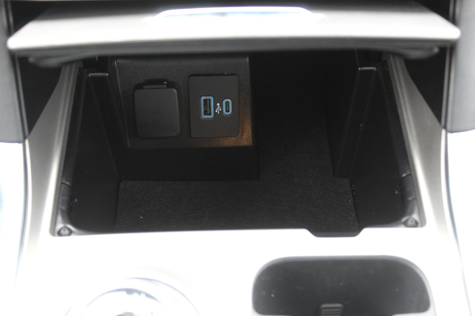 Used 2023 Ford Explorer Timberline w/ Timberline Technology Package AWD/4WD image 36
