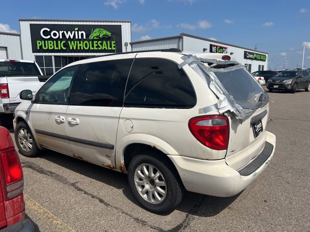 Used 2006 Chrysler Town & Country w/ Popular Equipment Group I FWD image 27