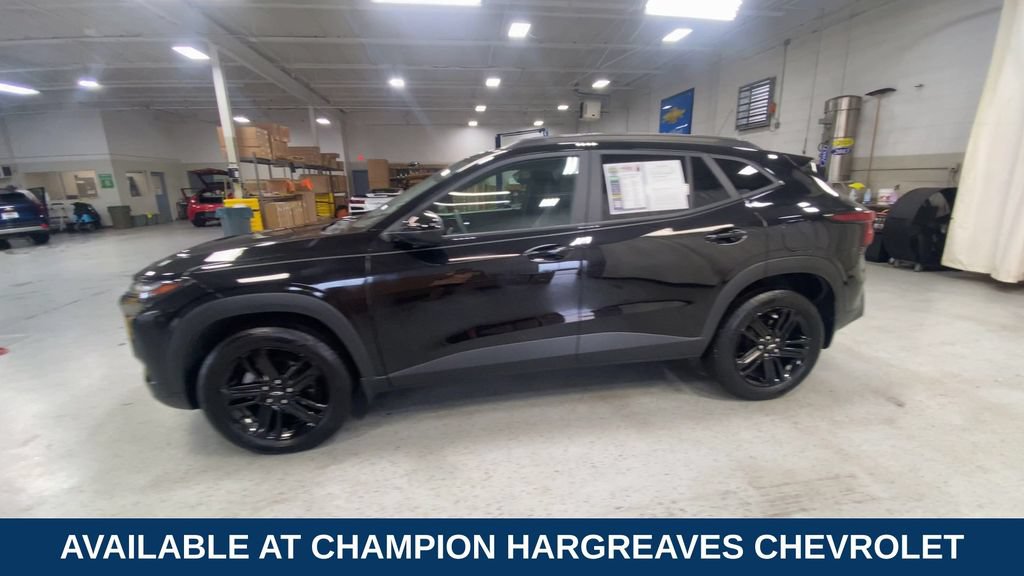Used 2025 Chevrolet Trax ACTIV w/ Driver Confidence Package FWD image 6