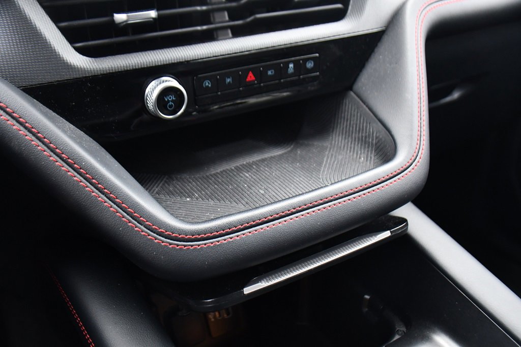 Used 2025 Ford Explorer ST-Line w/ ST-Line Street Pack image 32