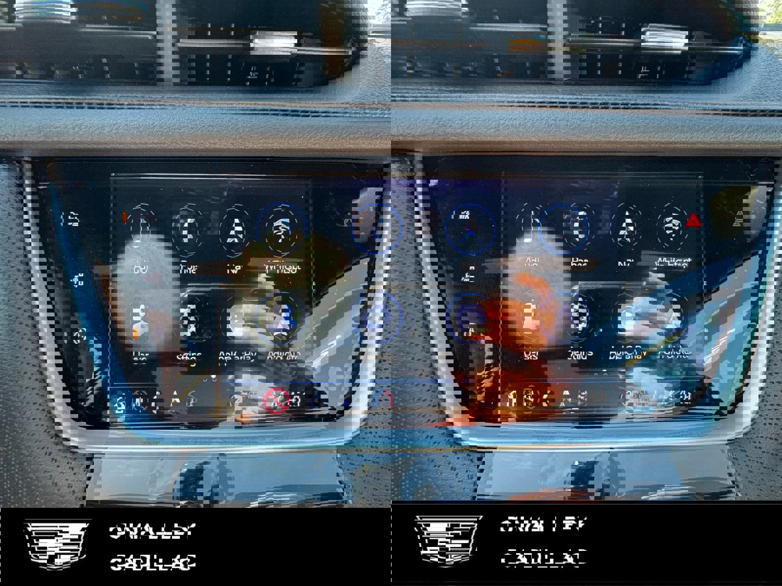 New 2025 Cadillac XT5 Premium Luxury w/ Technology Package image 16